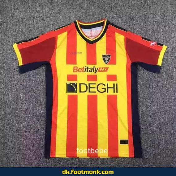 Lecce hjemmebane fodboldtrøje 2024-2025 – Officiel klubtrøje til mænd, kvinder og børn